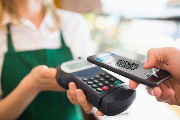 Vos clients doivent-ils pouvoir payer mobile ? mobile, payer, smartphone, moyen de paiement, MobilePay, code QR, omnicanal, sécurité