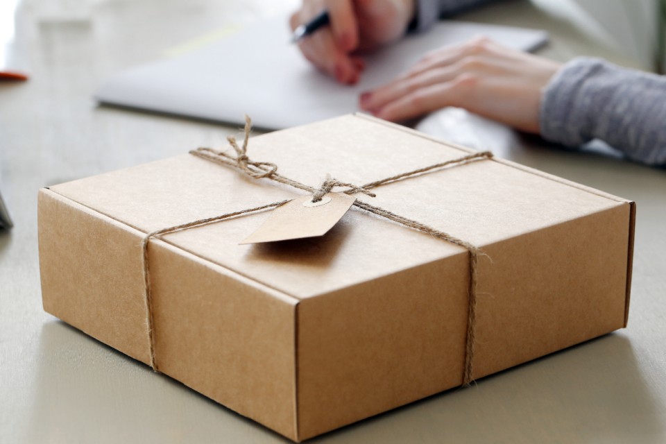 Geen e-commerce zonder strategie e-businessplan, webshop, e-commerce, online, verkopen, doelgroep, omzet, logistiek, prijszetting, differentiatie