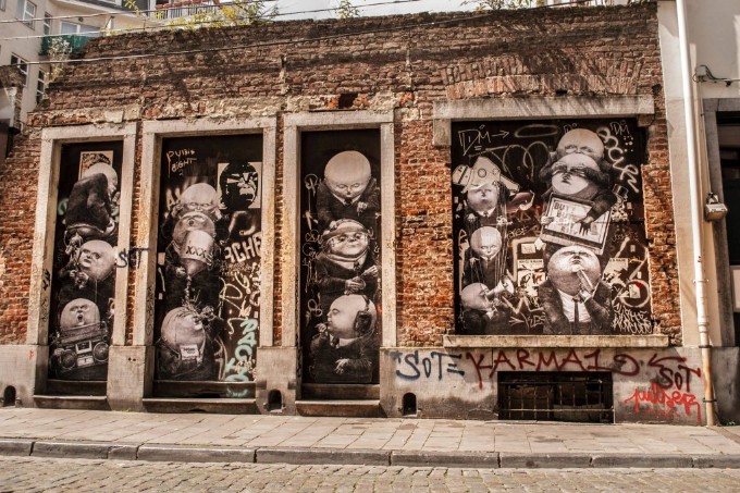 Zes kunstzinnige skins voor K'Ching Kbc, kching, street art, streetart, kunst, app, jongerenapp, jongeren, gepersonaliseerd, artiest, kunstenaar, graffiti, artist, thema, skin