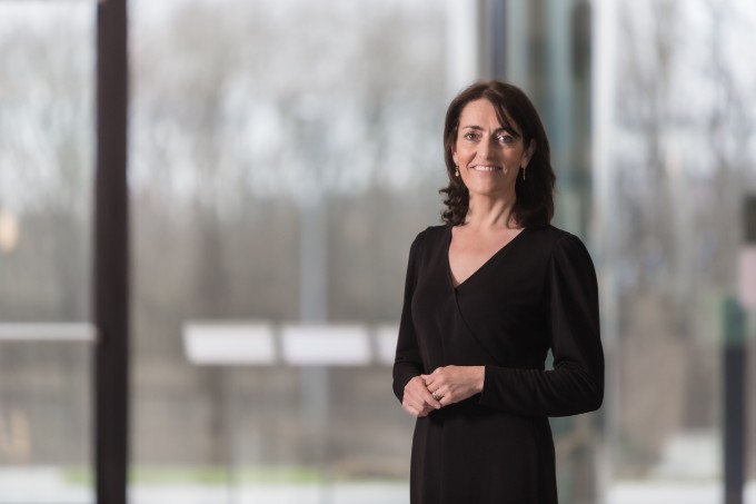 Régine Debeuckelaere, general manager KBC Private Banking & Wealth Régine Debeuckelaere, directeur KBC Private Banking en Wealth